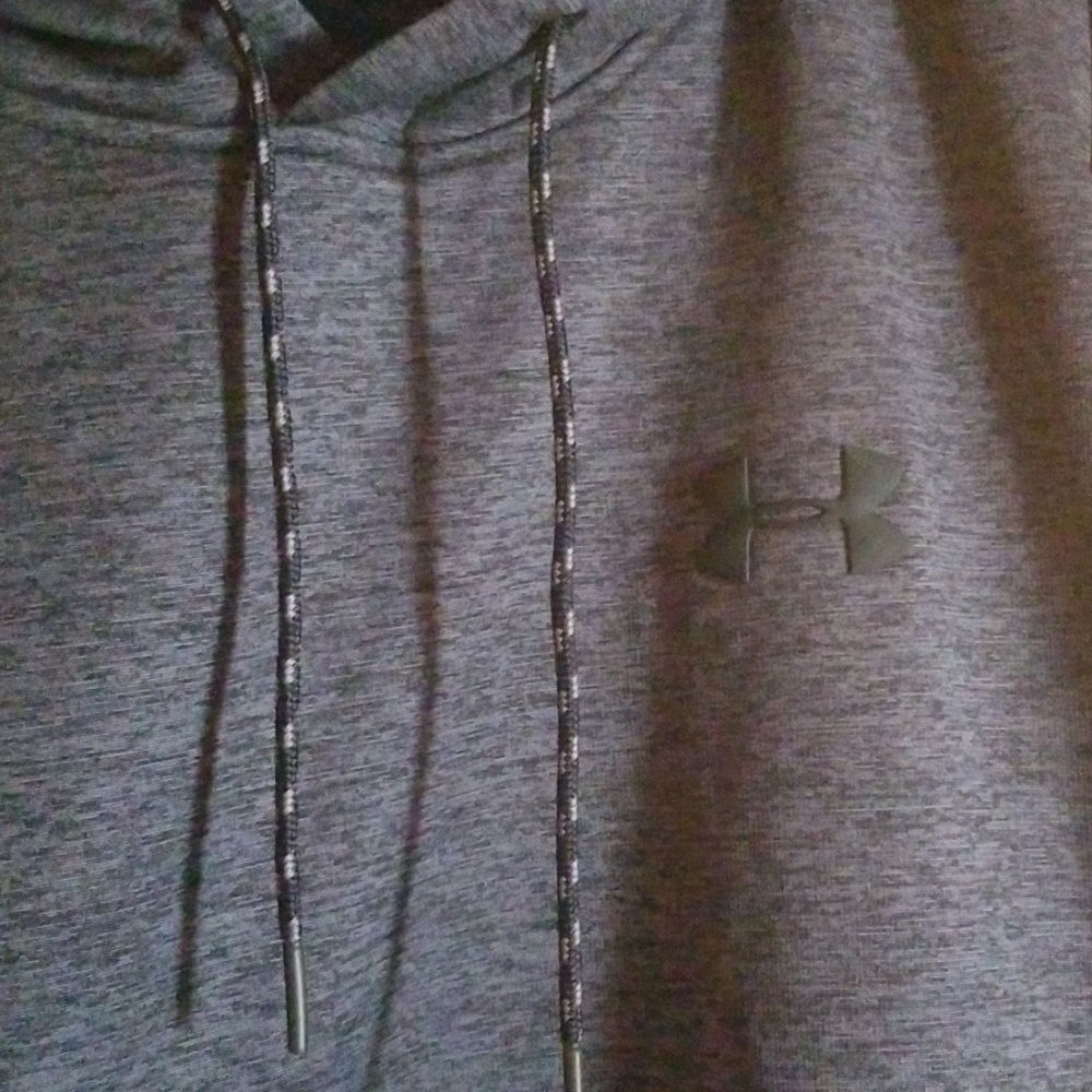 Sweater - Picture 2 of 4
